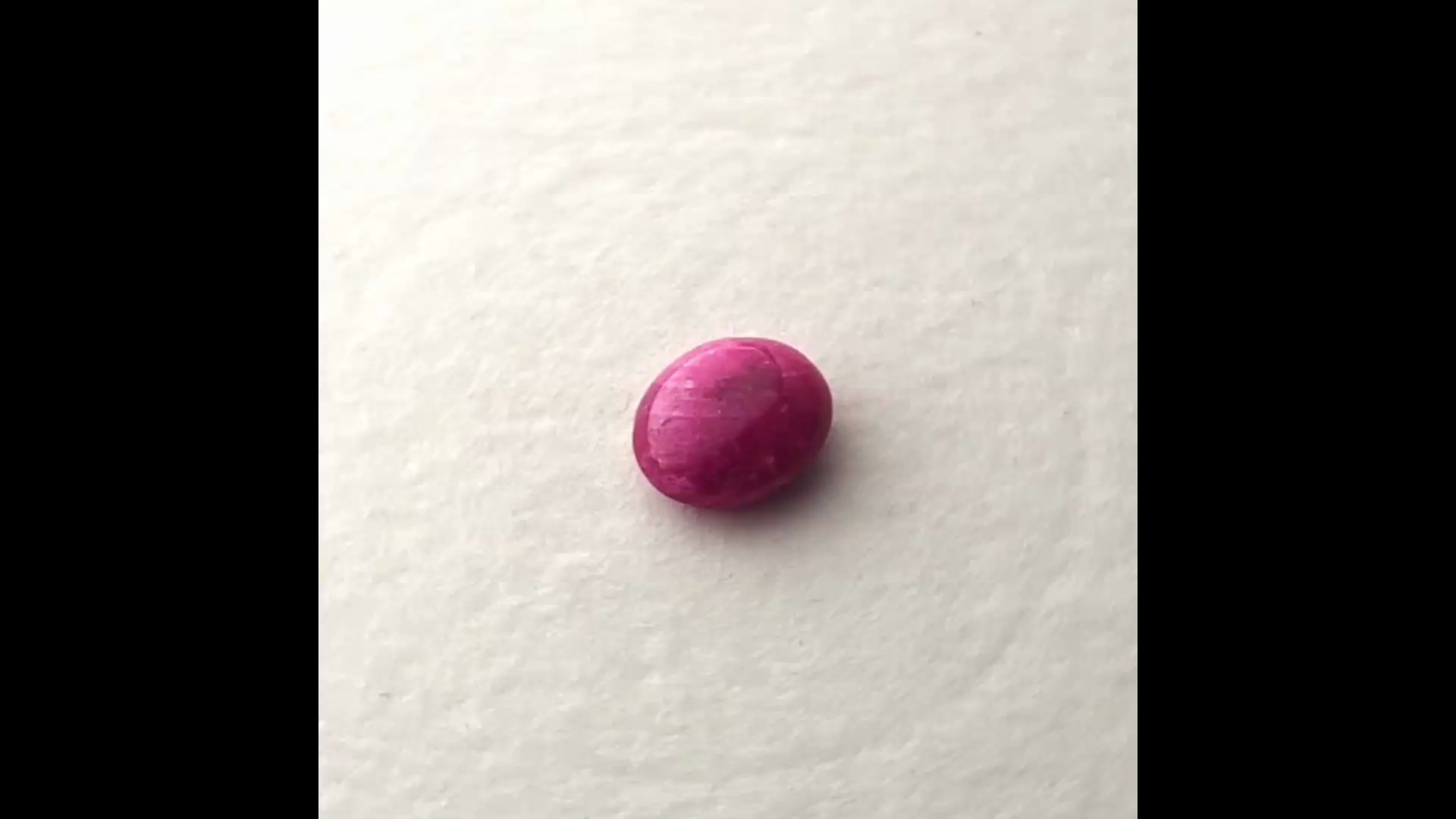 Luonnon safiiri 22,2ct 