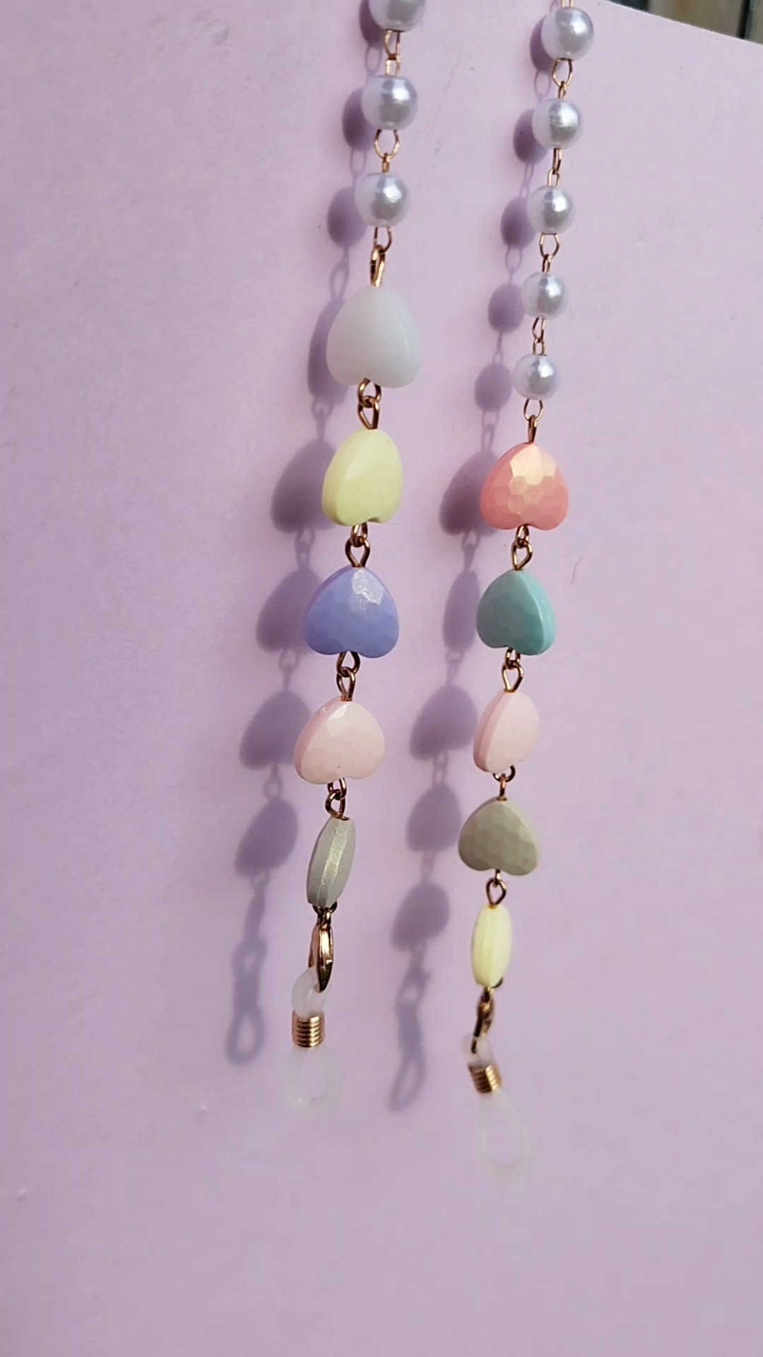 Silmälasiketju, värikkäät sydämet