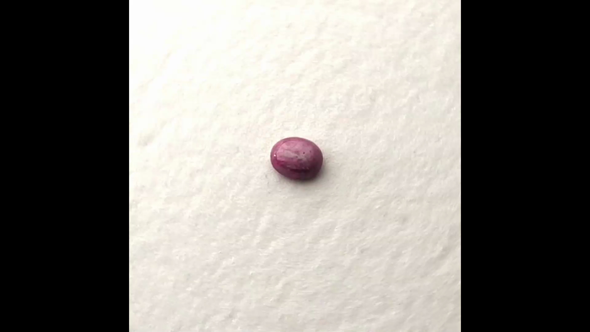 Luonnon safiiri 3,7ct 