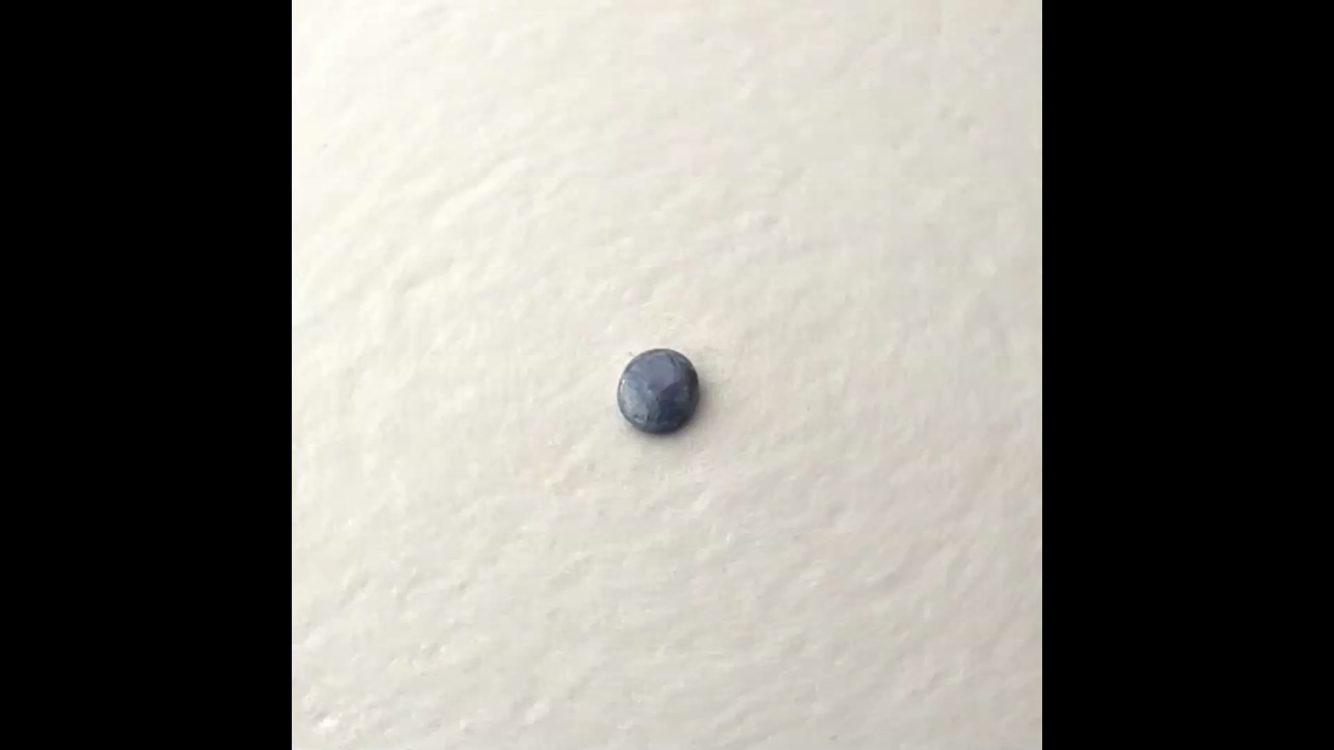 Luonnon safiiri 6,6 ct ovaali