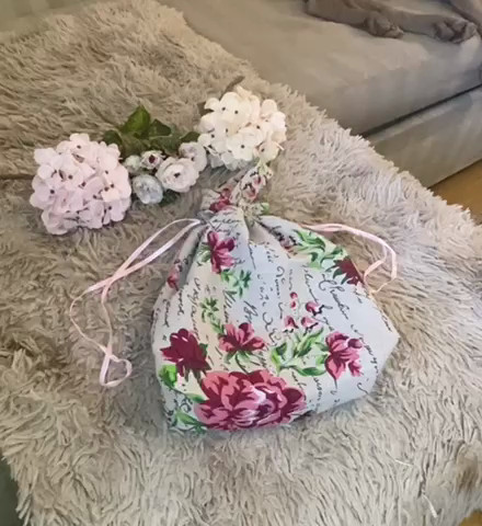 Neulojan matkanyssäkkä, pinkki