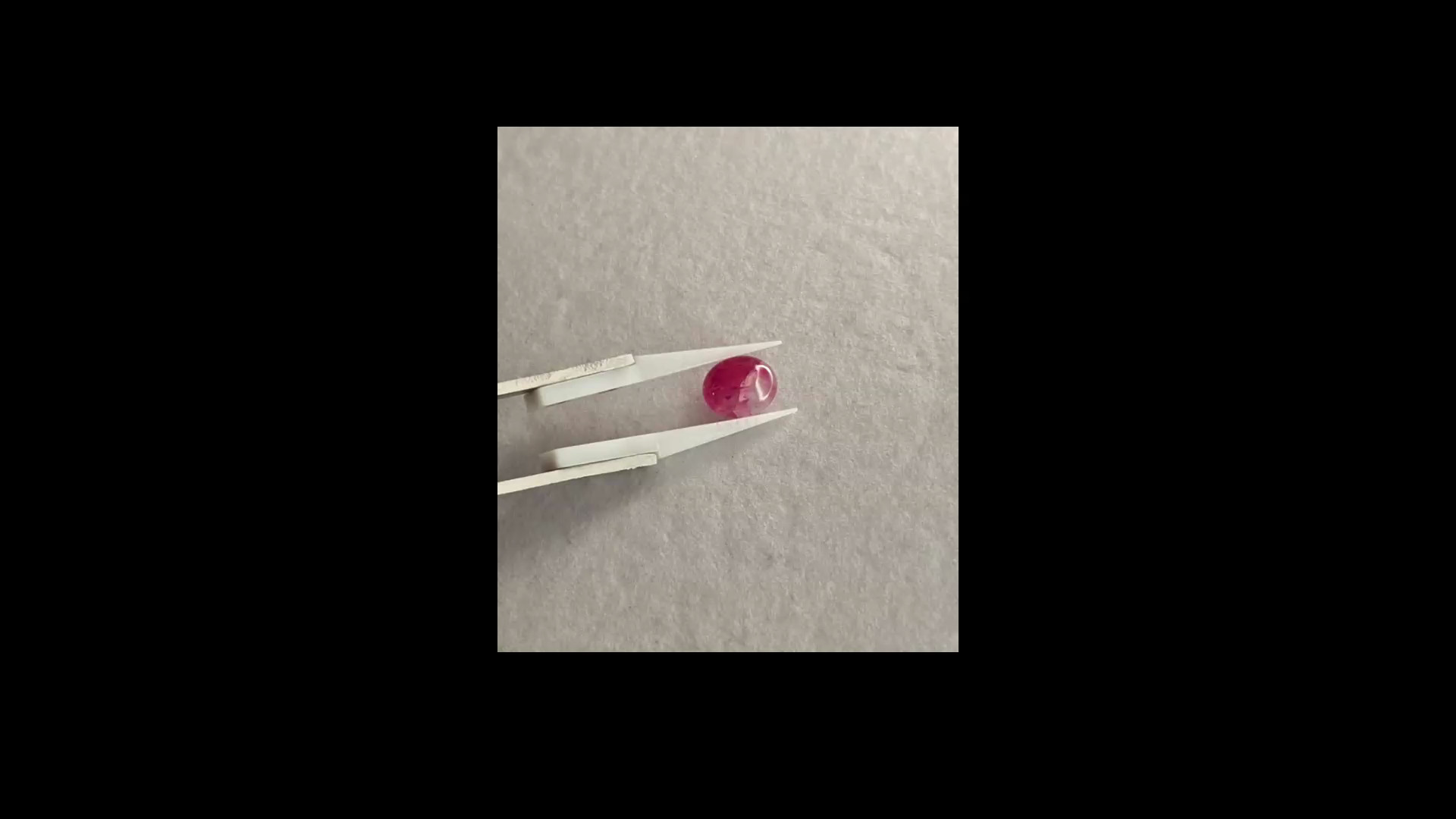 Natural Sapphire 5,44ct color enhanced